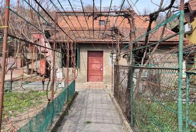 Casă cu 2 camere cu Teren 67 Mp în Central - 1