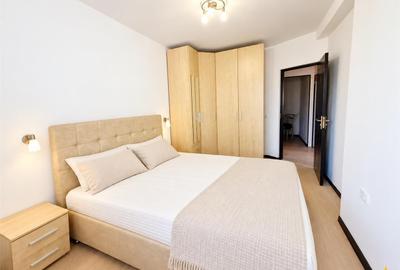 Apartament cu 2 camere, mobilat în Tractorul