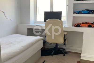 Apartament cu 4 camere în Central