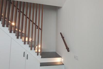 Casă cu 2 camere în Central