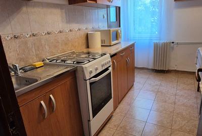 Apartament cu 3 camere decomandat în Central - 4