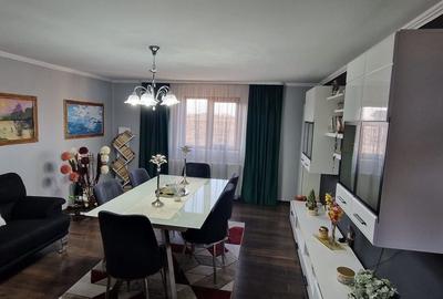 Casă cu 5 camere cu Teren 1400 Mp în Baia - 5