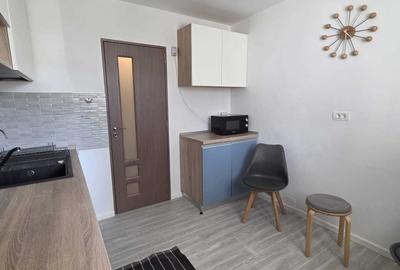 Apartament cu 3 camere decomandat în Crângași - 7