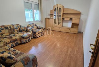 Apartament cu 3 camere decomandat în Tudor