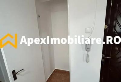 Apartament cu 3 camere decomandat în Bucur Obor