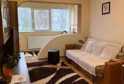 Apartament cu 2 camere decomandat în Far - 3