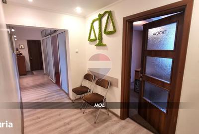 Apartament cu 2 camere decomandat în Republicii