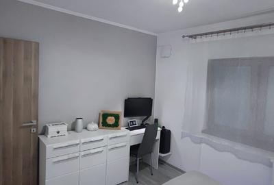Apartament cu 2 camere semidecomandat, mobilat în Complex Studențesc - 6