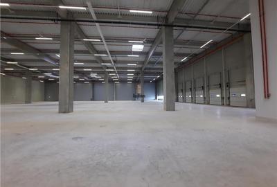 Spațiu industrial, de 2,500 mp, în Vest