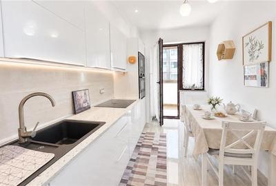 Apartament cu 2 camere decomandat, mobilat în Tractorul - 2