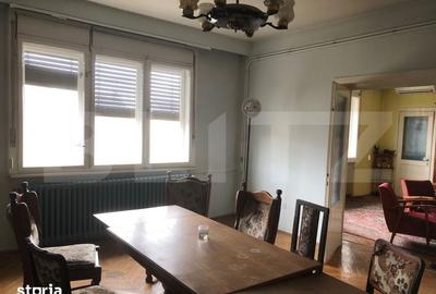 Apartament cu 4 camere decomandat în Semicentral - 11