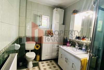 Casă cu 4 camere cu Canalizare în Central - 20