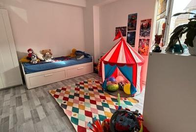 Apartament cu 3 camere semidecomandat, mobilat în Mogoșoaia - 12