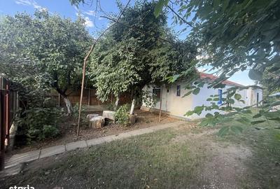 Casă cu 3 camere în Central