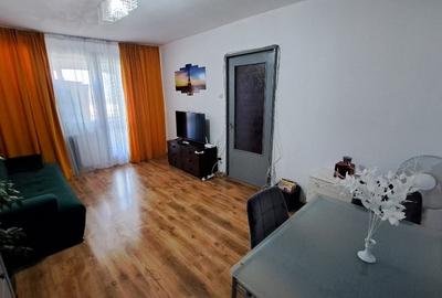 Apartament cu 2 camere decomandat în Titan - 3