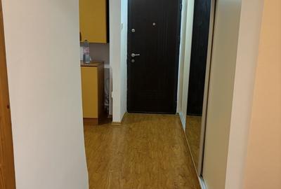 Apartament cu 2 camere decomandat în Florești