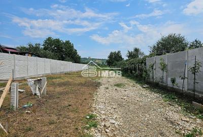 Teren Construcții intravilan de 2423 mp, în Valea Voievozilor - 1