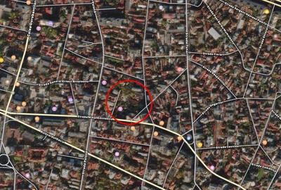 Teren de 3113 mp, în Romană - 3