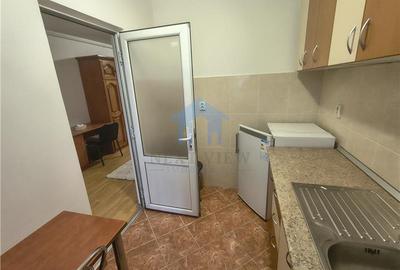 Garsonieră decomandată în Zorilor - 11