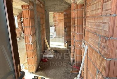 Duplex cu 4 camere cu Canalizare în Șura Mică - 12