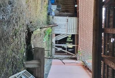 Casă cu Teren 1070 Mp în Berliște