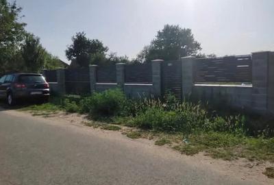 Teren de 400 mp, în Central