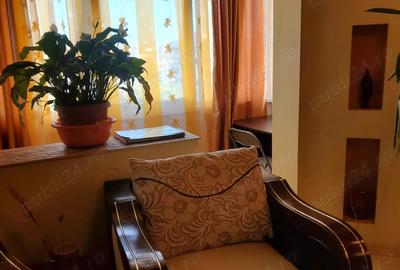 Apartament cu 2 camere decomandat, mobilat în 1 Mai