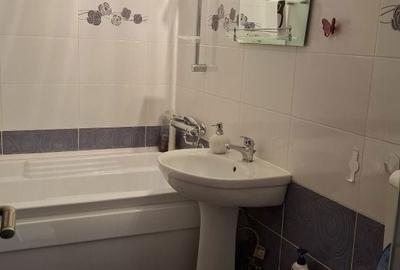 Apartament cu 2 camere decomandat în Ostroveni - 1
