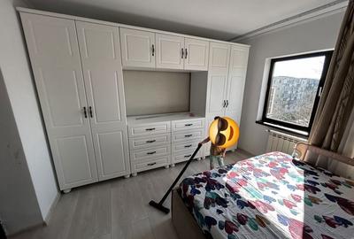 Apartament cu 3 camere decomandat în Central - 2