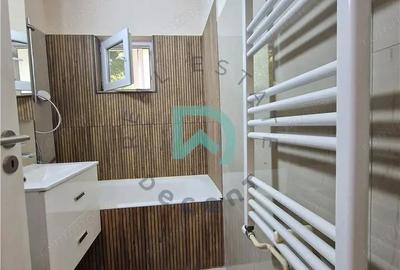Apartament cu 2 camere decomandat în Tractorul