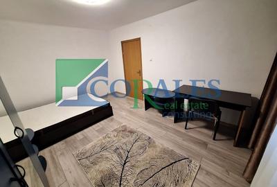 Garsonieră semidecomandată, mobilată în Complex Studențesc