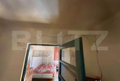 Casă cu 3 camere cu Teren 4500 Mp în Răcari - 7