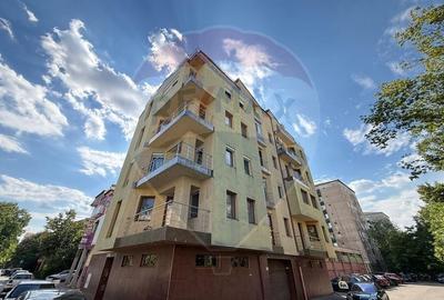 Apartament cu 2 camere decomandat în Central - 1