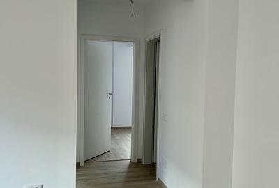 Apartament cu 3 camere semidecomandat în Florești - 20