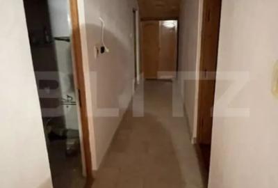 Casă cu 7 camere cu Teren 1670 Mp în Ponor