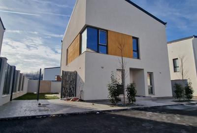 Casă individuală cu 6 camere cu Canalizare în Exterior Vest - 1
