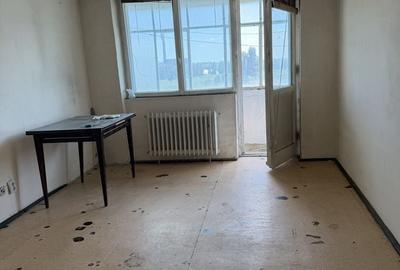 Apartament cu 3 camere decomandat în Ferentari - 7