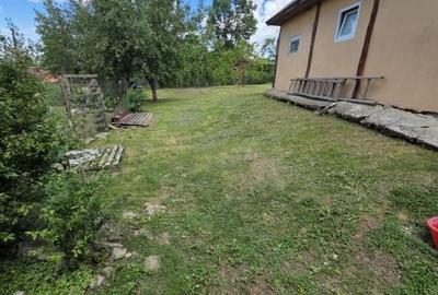 Casă cu 3 camere cu Teren 2100 Mp în Satulung - 1