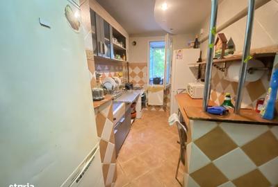 Apartament cu 2 camere semidecomandat în Brâncoveanu