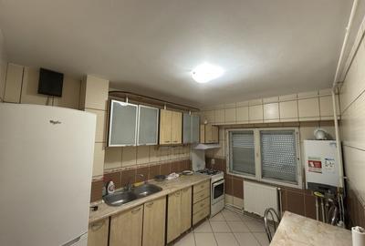 Apartament cu 3 camere decomandat în Central - 6