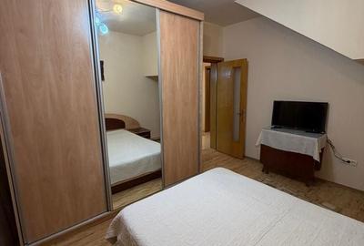 Casă cu 7 camere cu Canalizare în Trocadero - 8