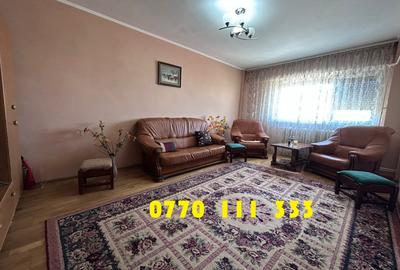 Apartament cu 3 camere decomandat, mobilat în Dorobanți