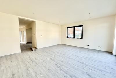 Duplex cu 4 camere cu Canalizare în Moșnița Nouă - 6