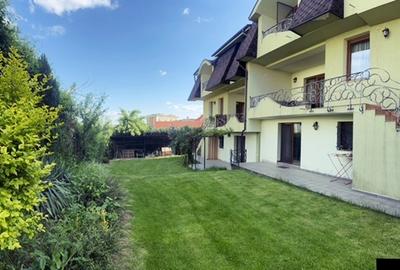 Duplex cu 10 camere cu Canalizare în Săsar - 1