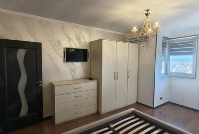 Apartament cu 2 camere semidecomandat în Micălaca