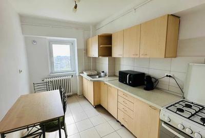 Apartament cu 2 camere decomandat în Zorilor
