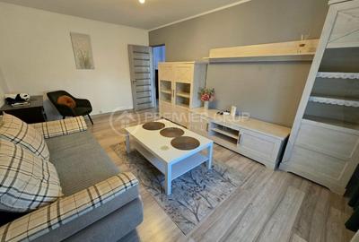 Apartament cu 2 camere decomandat în Nicolina