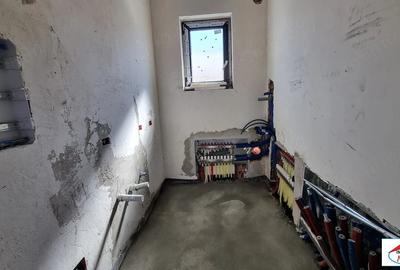 Casă cu Teren 670 Mp în Central