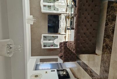 Apartament cu 4 camere decomandat în Central - 2
