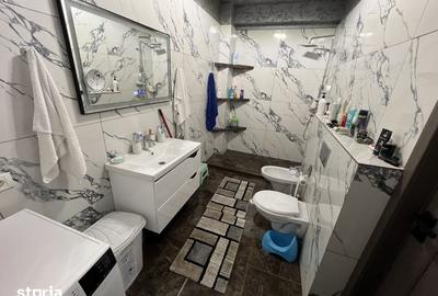 Apartament cu 3 camere decomandat în Agigea - 2